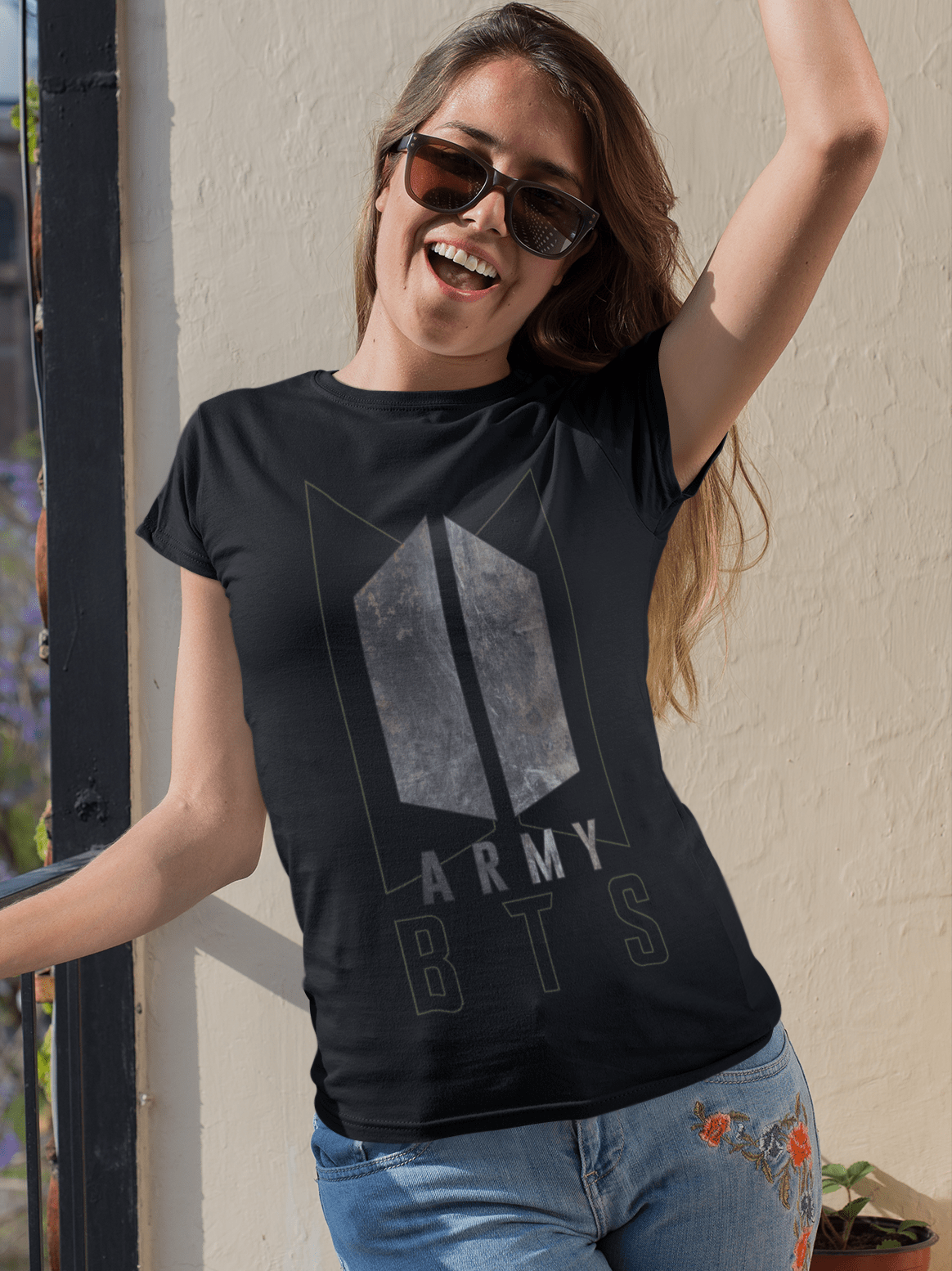 T-shirt BTS Army dedicata alla k-pop band coreana e ai suoi fans - immagine 4