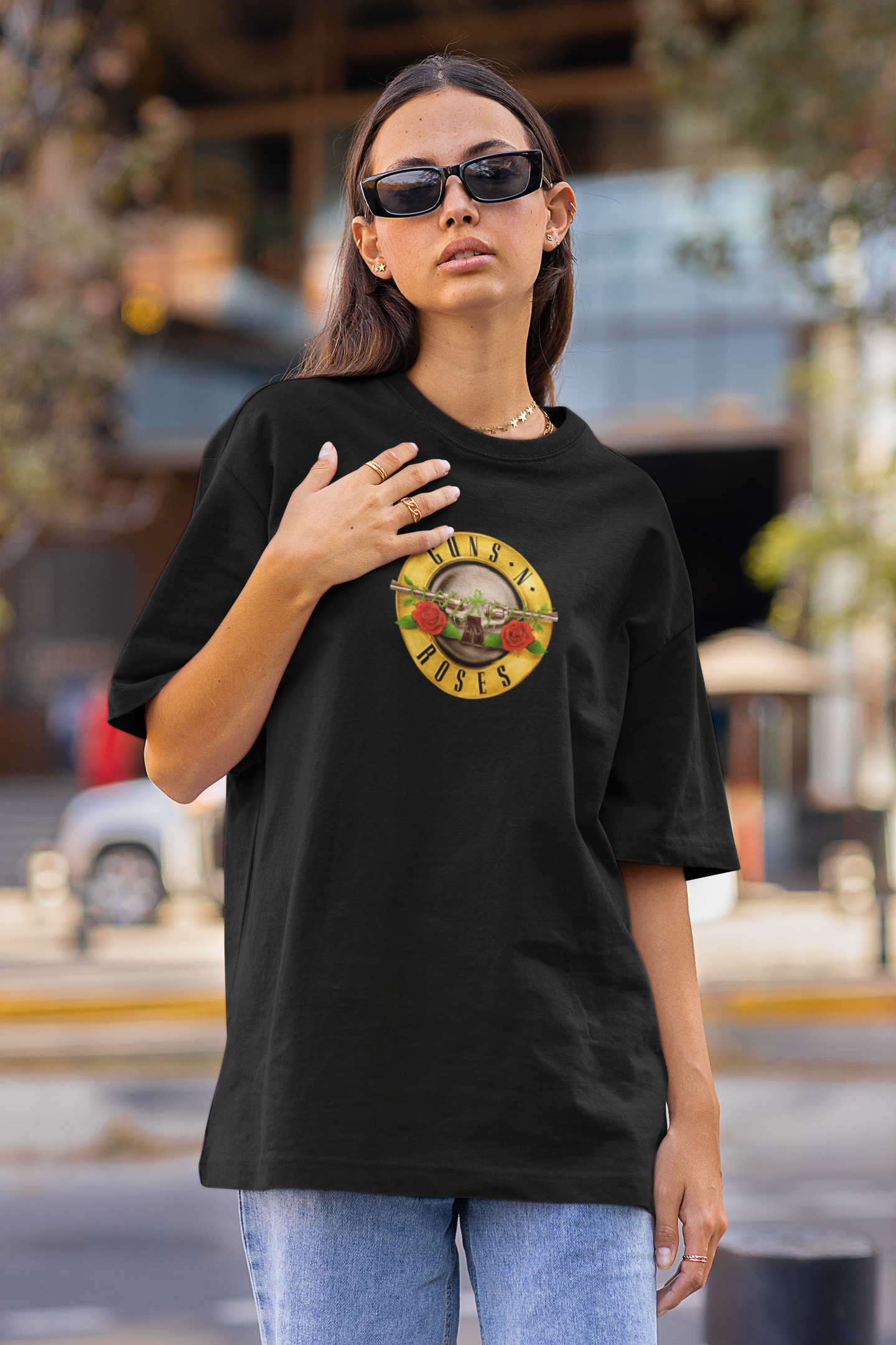 T-Shirt Oversize Guns n' Roses con stampa su fronte e retro - immagine 4